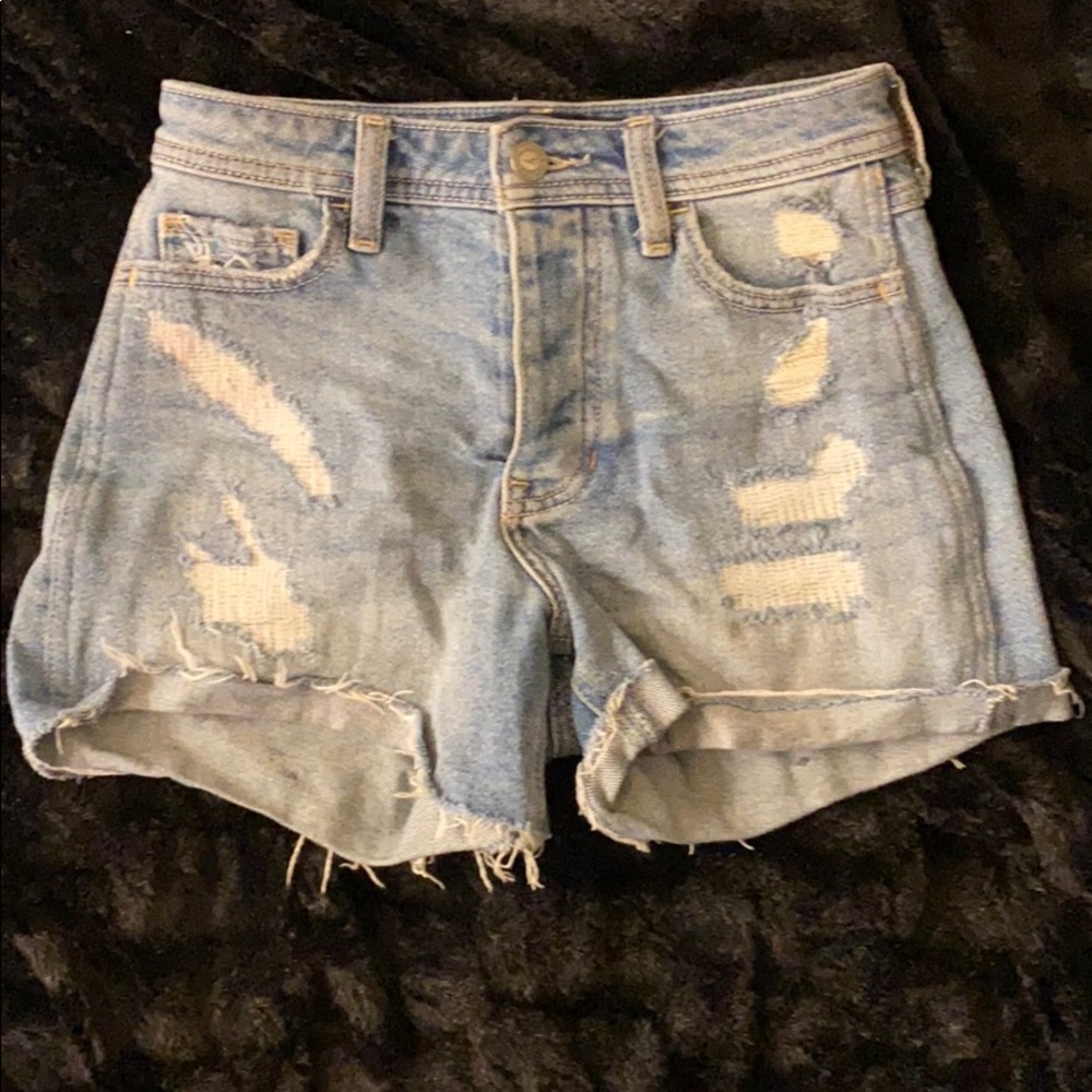 HOLLISTER SHORTS